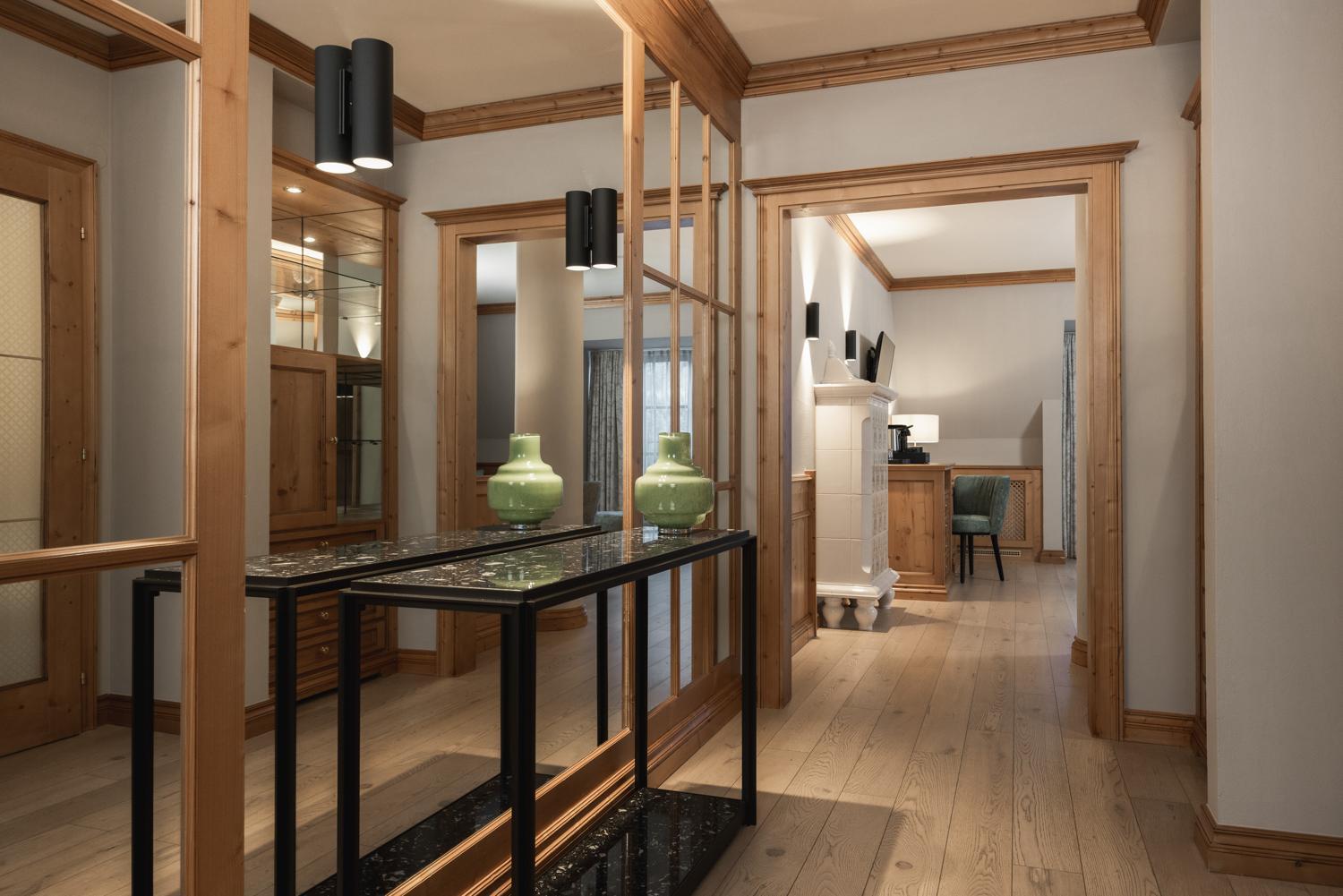 Schlosshotel Фис Экстерьер фото