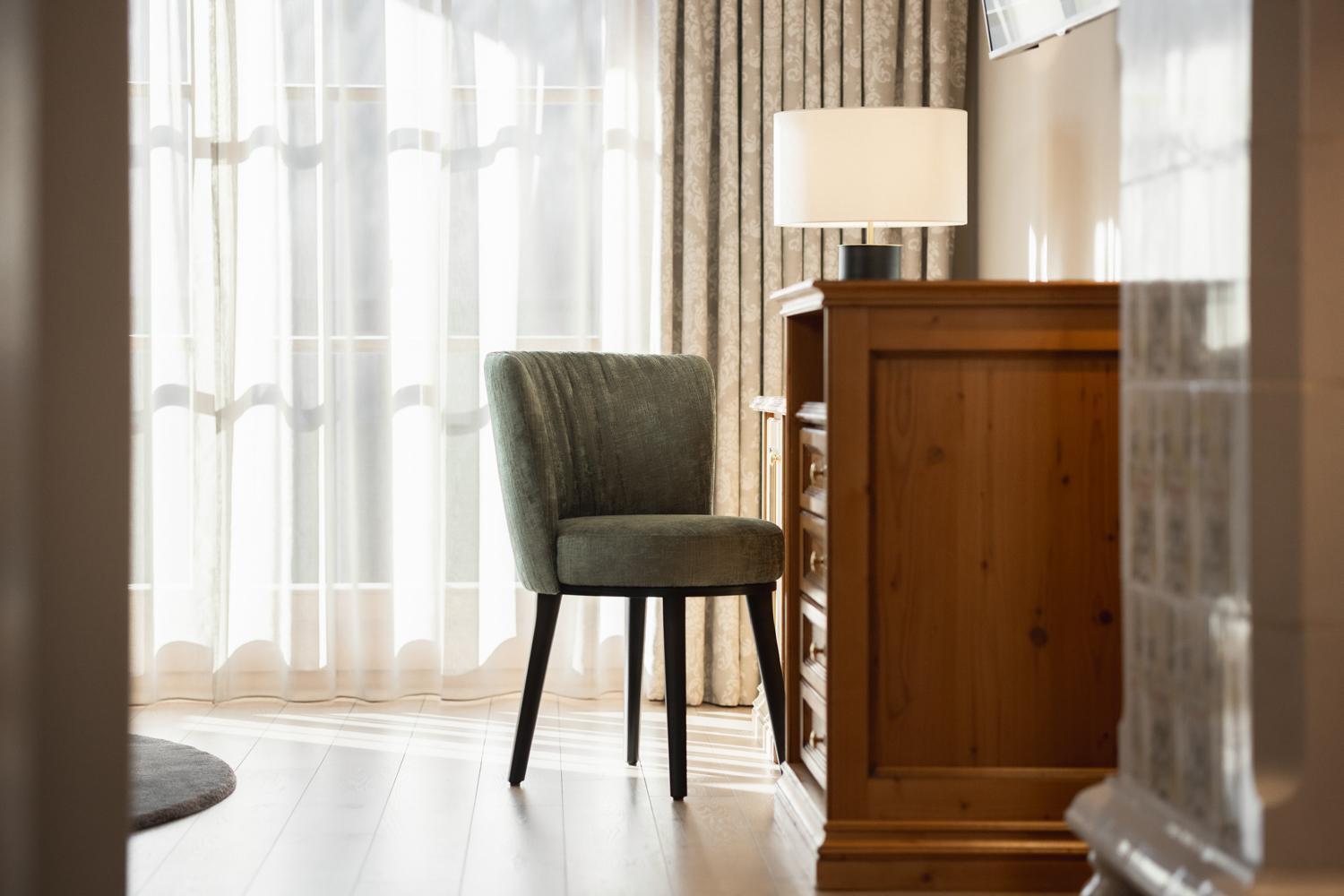 Schlosshotel Фис Экстерьер фото